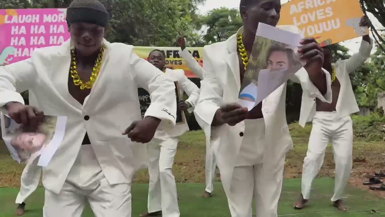 💝African Crazy Dance Greetings (Crazy Birthday Surprise)